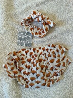Kate Quinn Floral Ruffle Bloomers and headband Set Orange Poppy new! 0-3 month